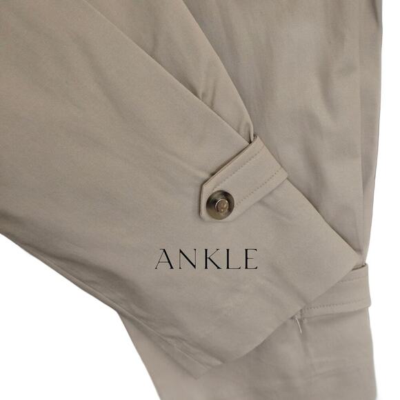 Express NWT Tan Paper Bag Pants Sz. US 4 short - Picture 4 of 7